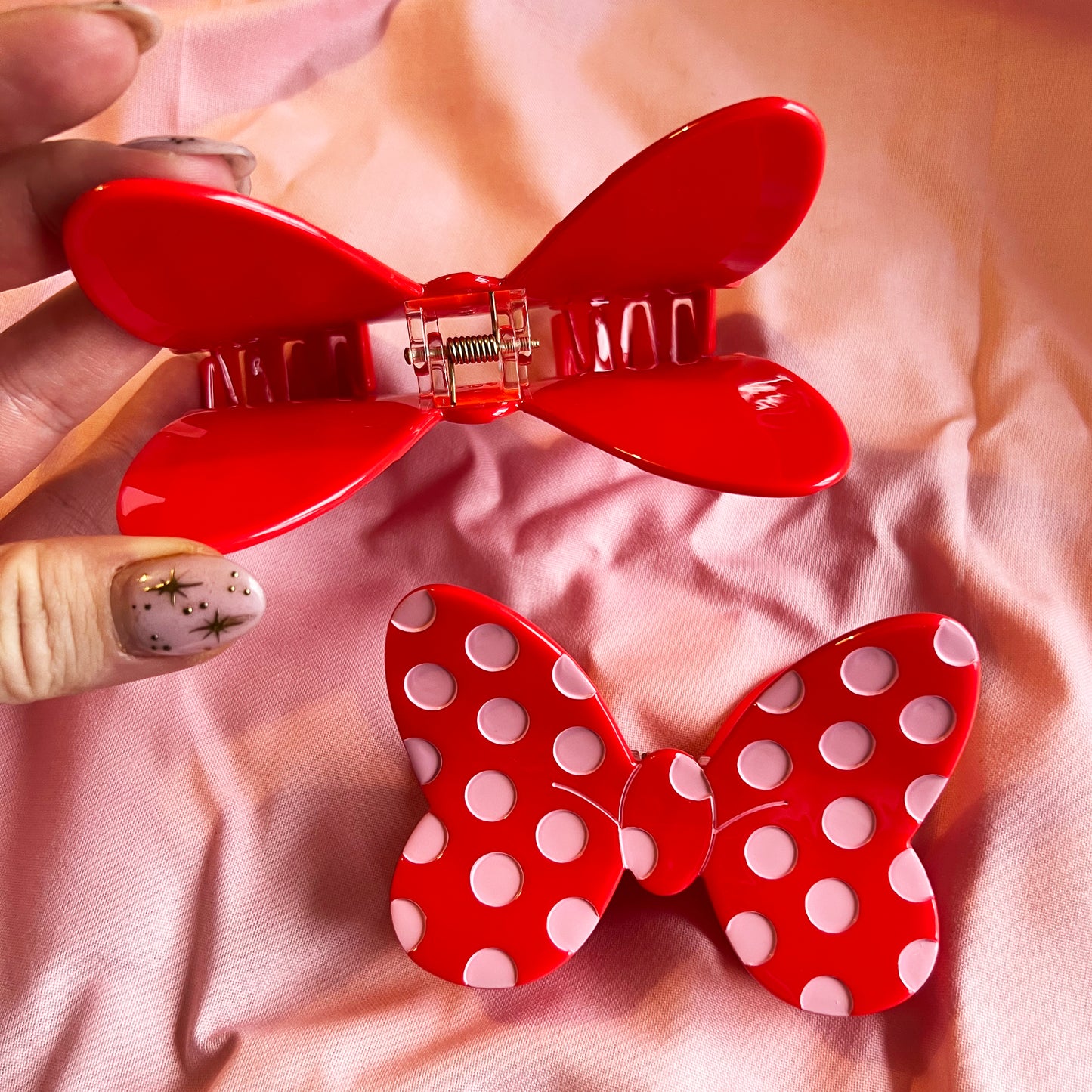 DISCONTINUED - Polka Dot Bow Hair Claw